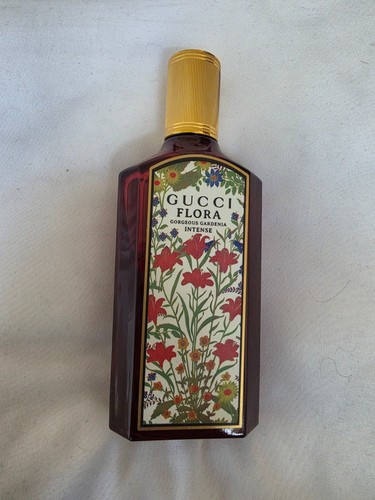 Gucci flora gorgeous gardenia - flora,