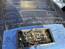 Ca. 2 Kg original Schrauben