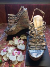 Super Mode Sandalen, Sandaletten, Gr. 39-40 römischer Style Keilabsatz