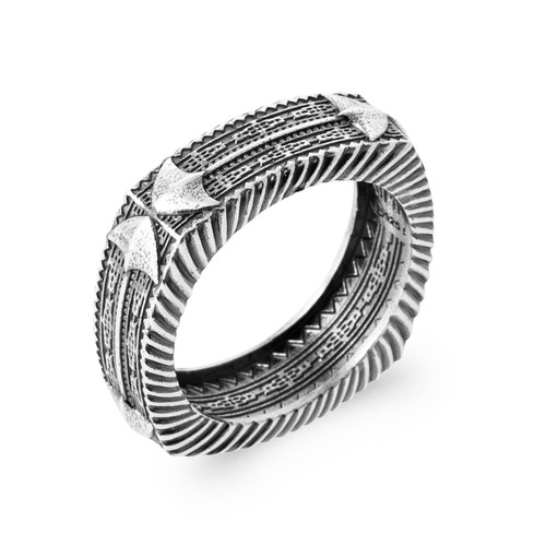 Man ring aus - man,