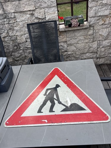 Verkehrszeichen baustelle - verkehrszeichen,