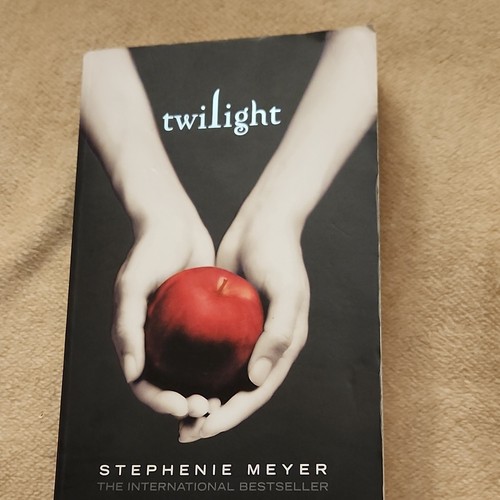 Twilight stephenie meyer - stephenie,