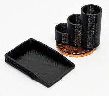 Puppenhaus schwarz Kunststoff