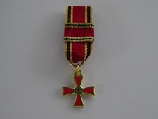 (S1-15x)  Bundesverdienstkreuz