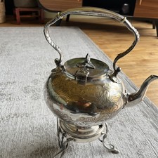 antiker versilberter Spirituskessel auf Ständer, oder Warmwassertopf