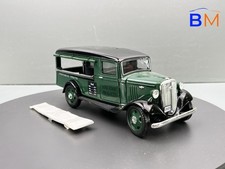 1:24 Unique Replicas UR-00763-5 1935 Chevrolet Truck "Fine Food" // 4 K 0367