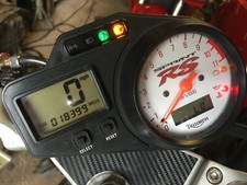 Triumph sprint 955i - rs,