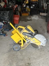 Wacker Neuson Motorflex mit Führungswagen