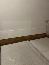 Bett mit zwei Matratzen