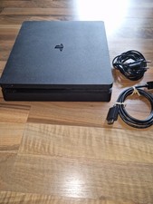 Sony PlayStation 4 Slim 500GB Spielkonsole - Schwarz (9388876)