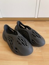 Adidas Yeezy Foam Runner Carbon, Gr. 46/Gr. 11