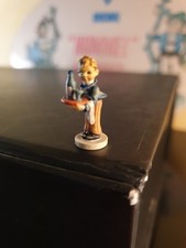 Hummel Miniatur Figur