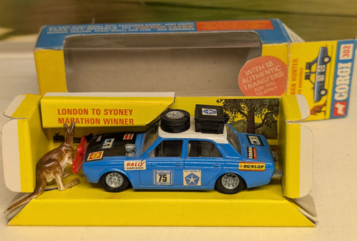 Corgi toys 302 hillman hunter - hillman,