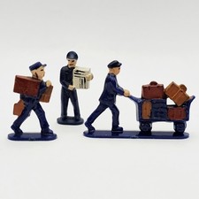 3x KIBRI H0 Modelleisenbahn 1:87 Figuren BAHNHOFSPERSONAL Kofferträger Zeitung