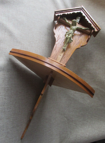 Herrgottswinkel kreuz aus - -,