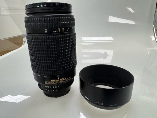 Nikon nikkor 300mm - 70-300mm, /