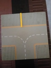 Konvolut Lego 4  Grundplatten 25x25 cm 3 Batteriefächer und Steine Dazu.