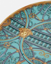 VERSACE Palazzo Charger