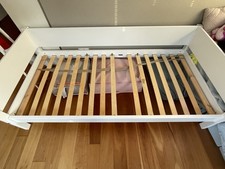 Hochwertiges FLEXA Daybed /