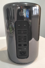 Apple Mac Pro 2013 6,1 /