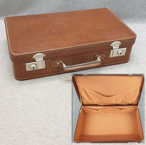 Alter kleiner hartpappe leder - kleiner, hartpappe-leder