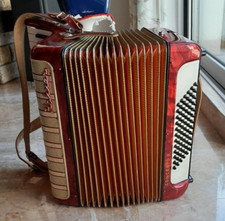 Akkordeon , Hohner  Concerto II N , 72 Bass