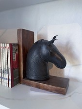 Buchstützen Pferd