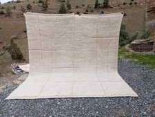 Weißer Beniourain Teppich