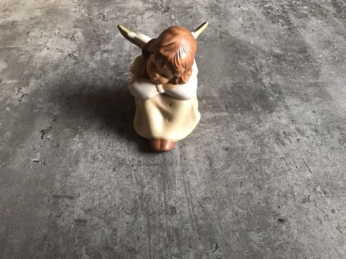 Sitzender goebel engel - sitzender,