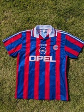 FC Bayern München / Trikot / Heim / 1995-97 / Größe: M / Flock 18 Klinsmann ✔️