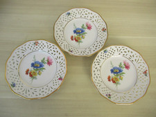 3 Kofektschalen  Durchbruchporzellan  Schumann Empress  Dresden  Flowers   14 cm