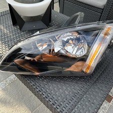 Ford Focus Scheinwerfer RHT 4M51-13101-JD  