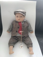 Sigikid Künstlerpuppe Vinyl