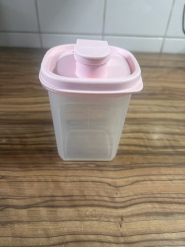 Tupperware dressing shaker - dressing,