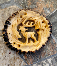 Hirschhornrose, geschnitzt