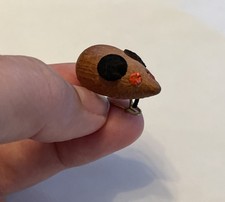 Alte Maus Brosche Figur