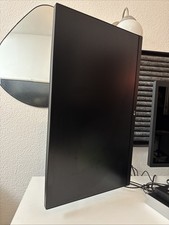 LG Ergo 27QN880-B 27 Zoll IPS LED Monitor - Dunkelanthrazit