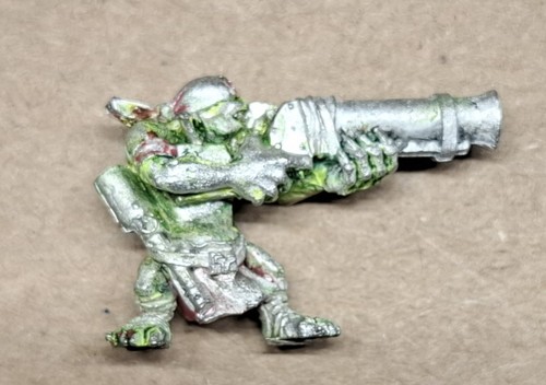 Gorkamorka gretchin grot - gorkamorka,