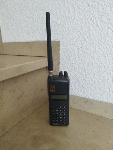 Uniden bearcat ubc220xlt - bearcat,