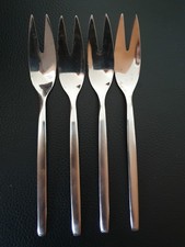 4 Kuchengabeln Besteck