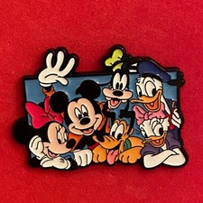 Pin Badge Anstecker Disney