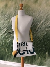 Ausgefallene Handgefertigte