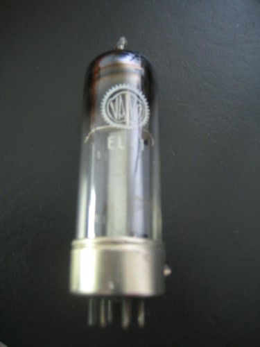 Valvo röhre tube - 41,