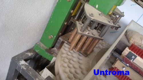 Entsteinmaschine für oliven - entsteinmaschine,