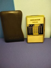 ADDIATOR DUPLEX Rechenmaschine mechanischer Rechner ALT mit Stift & Leder Etui