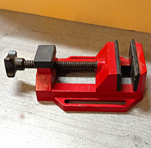 Maschinenschraubstock