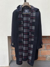 Montgomery Mantel Vintage