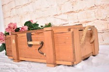 Schöne Holzkiste / Geschenkkiste / Schatulle / Deckel / Seilgriffe / Weinkiste