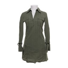 Personal Affairs, Blusenkleid