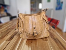 Umhängetasche aunts and